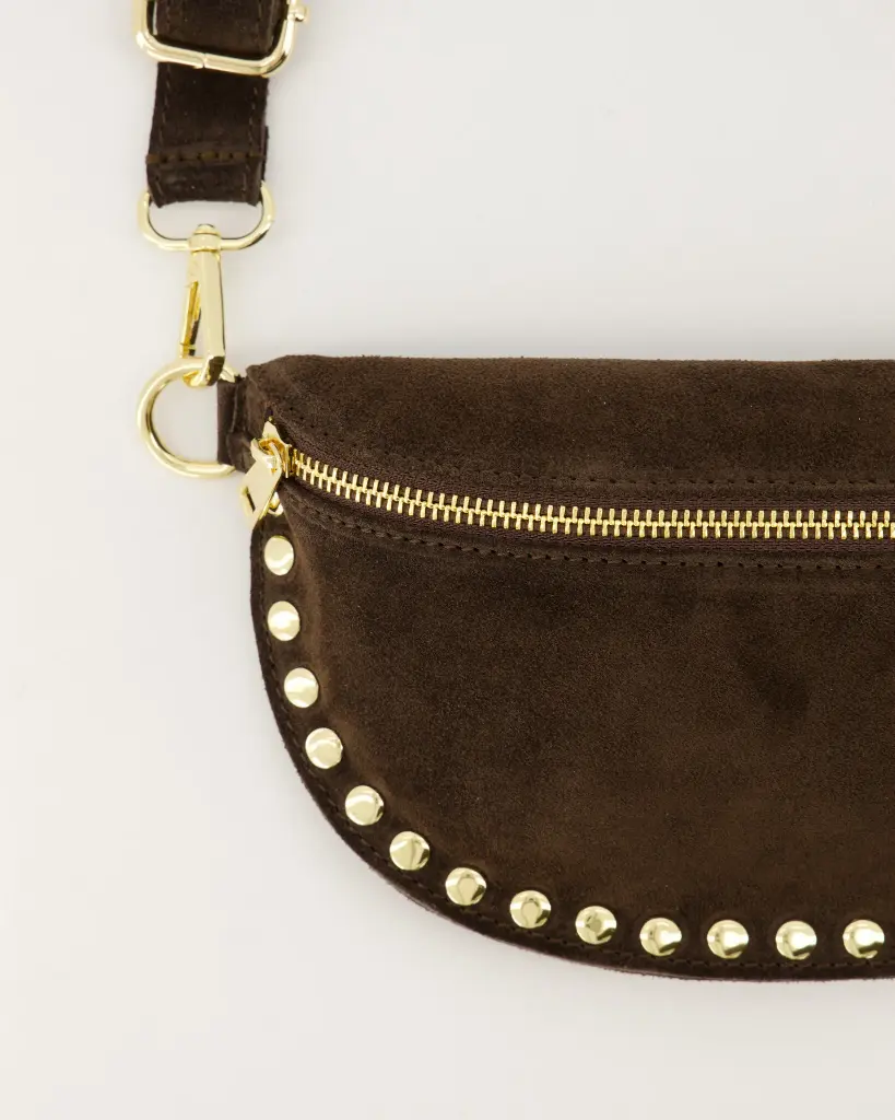 debby-suede-heuptassen-donkerbruin-67-goudkleurig (1).webp